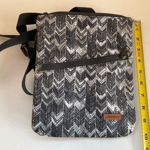 EDDIE BAUER TRAVEL CROSSBODY PURSE - Picture 7 of 8